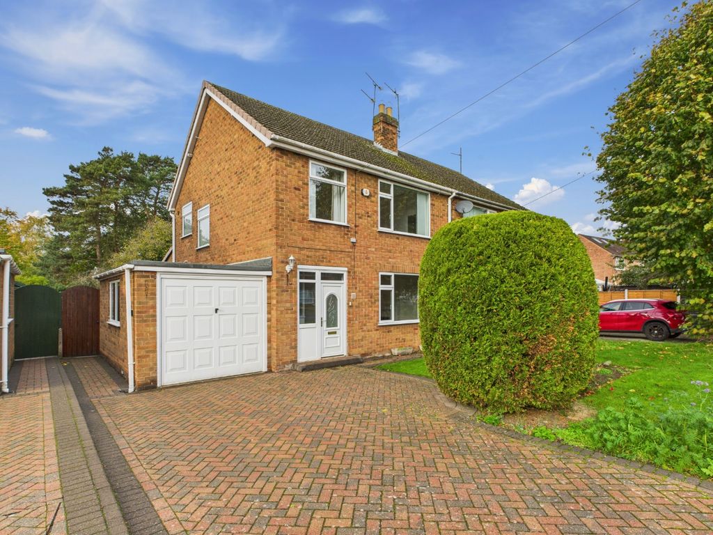 Property photo 1 of 18 4438742