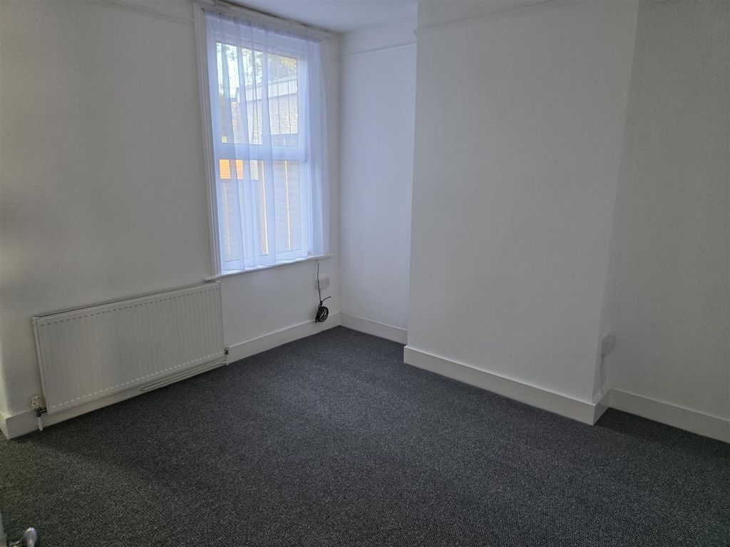 Property photo 3 of 10 20251030_094513.Jpg