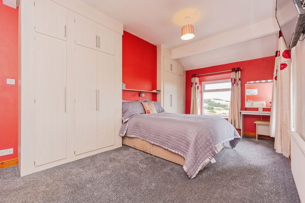 Additional image 16 of 4 bed detached house for saleGrains Road, Shaw, Oldham, Greater Manchester OL2