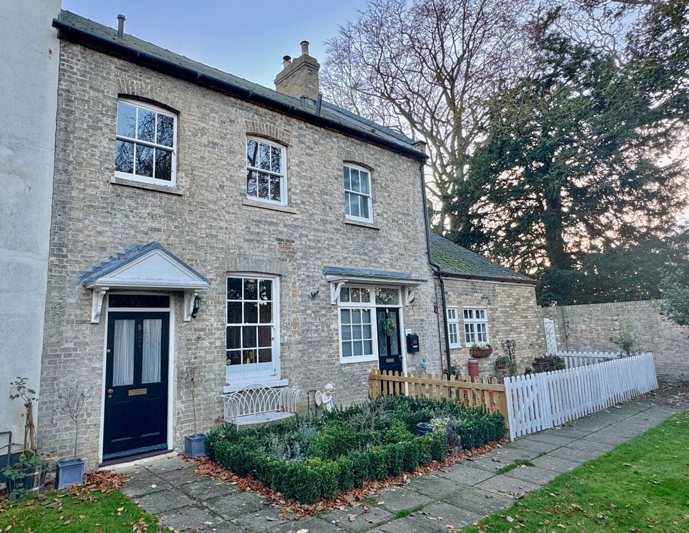 Property photo 1 of 23