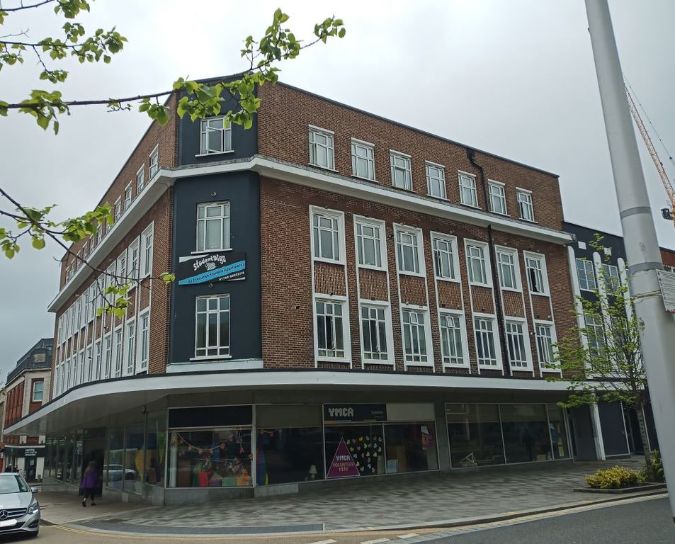 Property photo 1 of 9