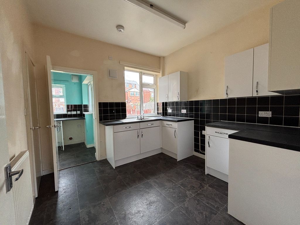 Property photo 3 of 10 Img_9874.Jpg