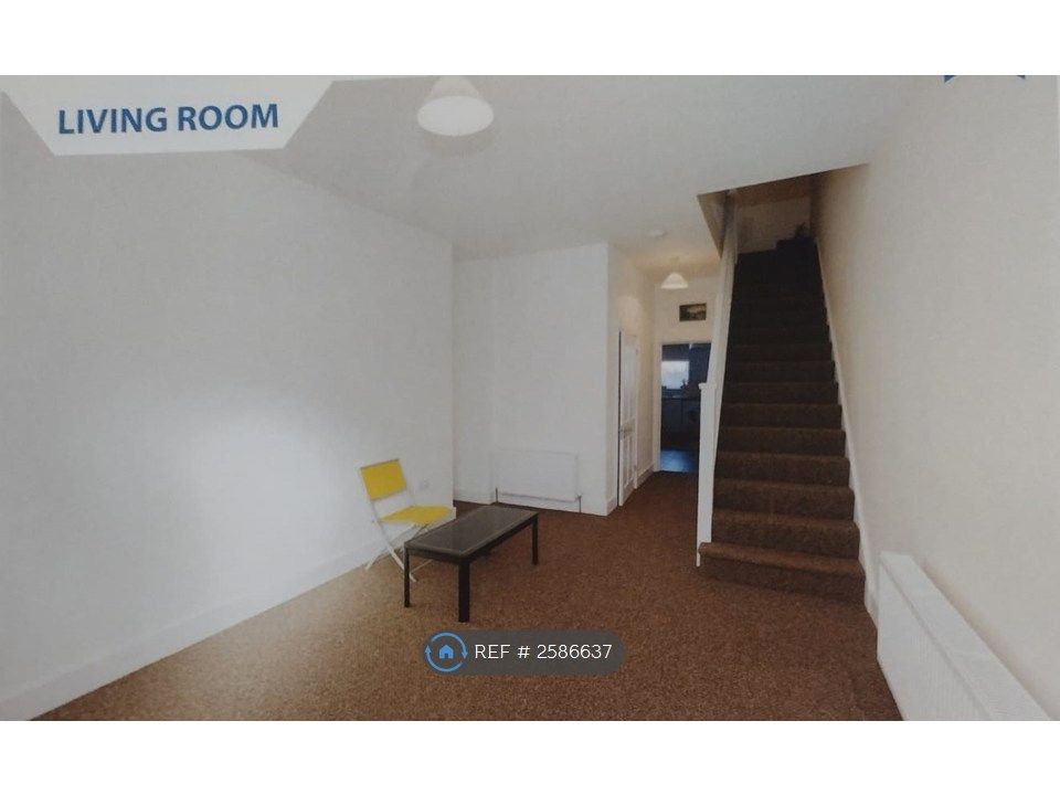 Property photo 2 of 9 Living Room