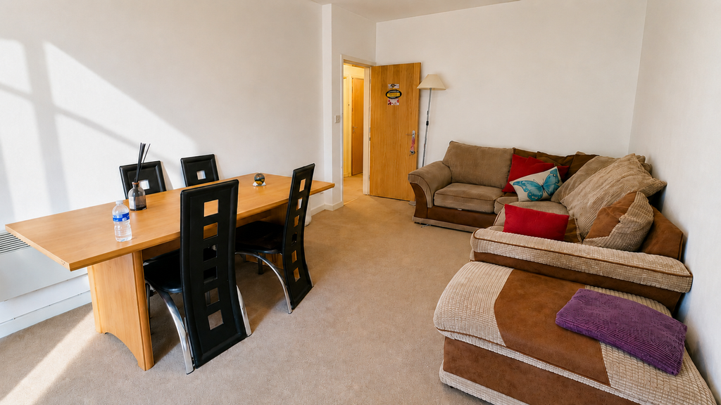 Property photo 2 of 6