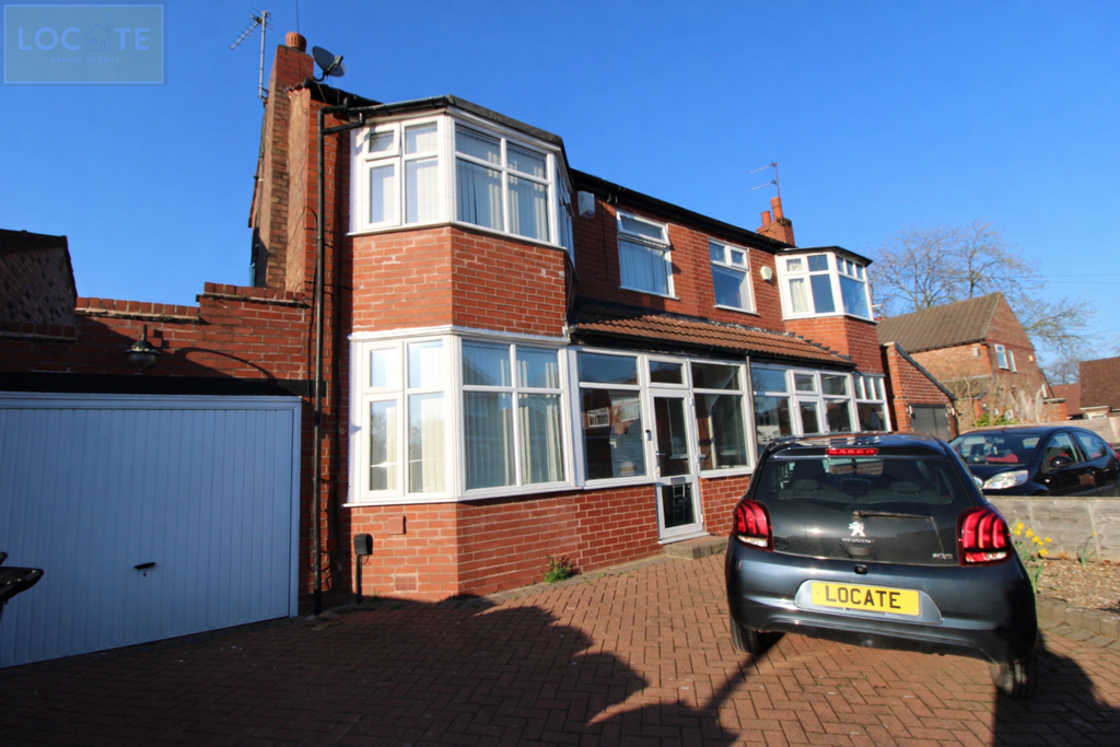 Property photo 1 of 13 c532c3Fb-5728-44Ae-Af29-5F1511Ac3E66