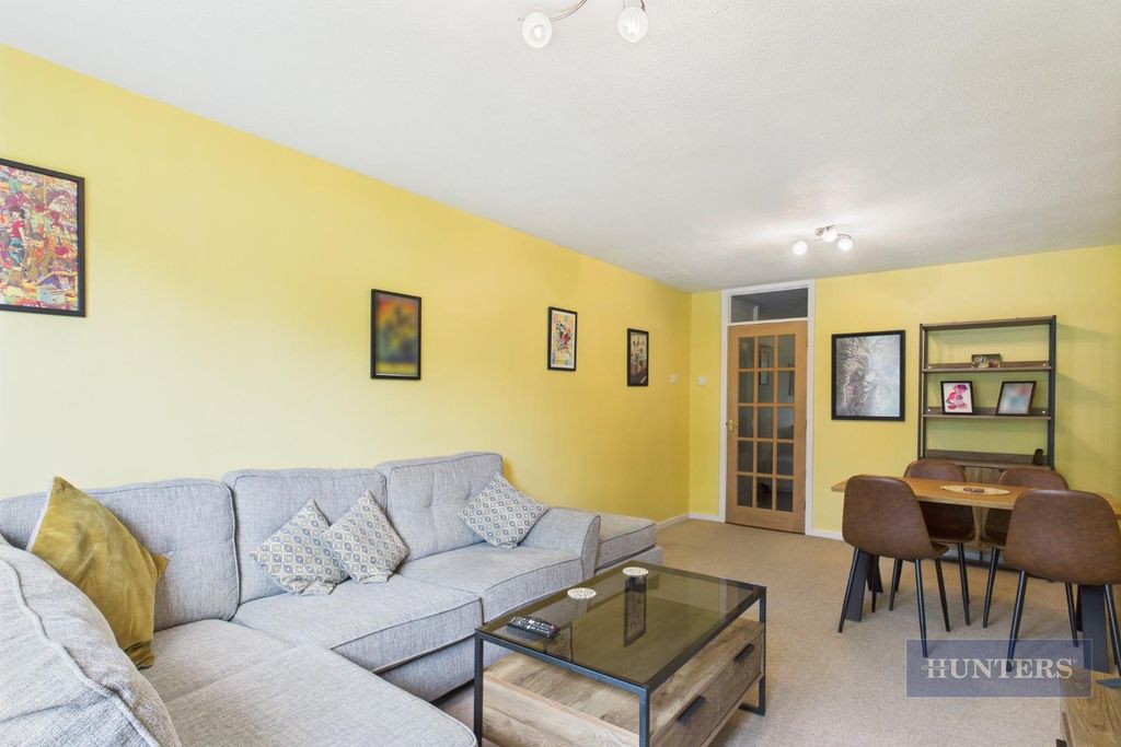 Property photo 3 of 13 Cam05152G0-Pr0189-Still005.Jpg