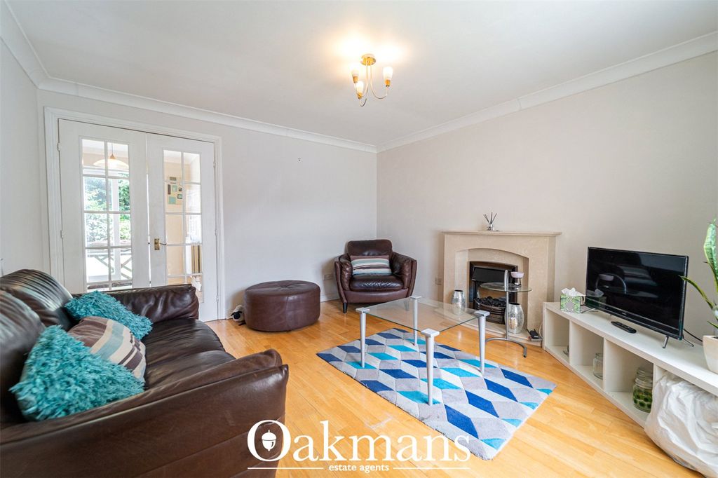 Property photo 2 of 41 Picture No. 17