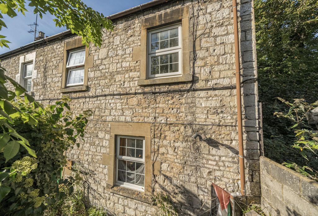 Property photo 1 of 15 1359442-2-68Dd4Aa...