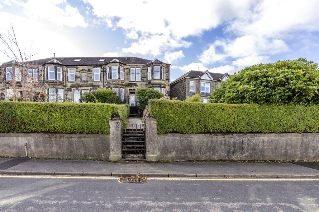 Property photo 3 of 21 Picture No. 18