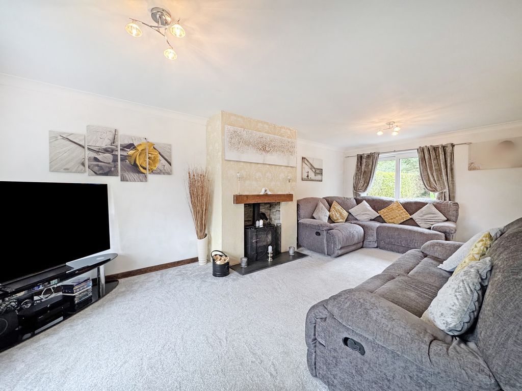 Property photo 3 of 47