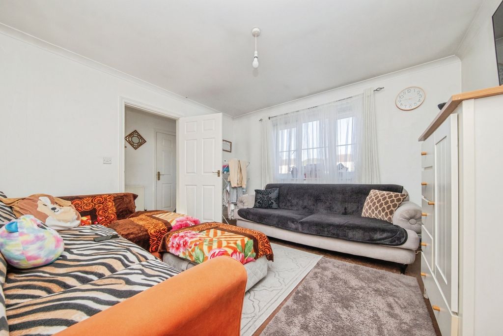 Property photo 2 of 15 Photo