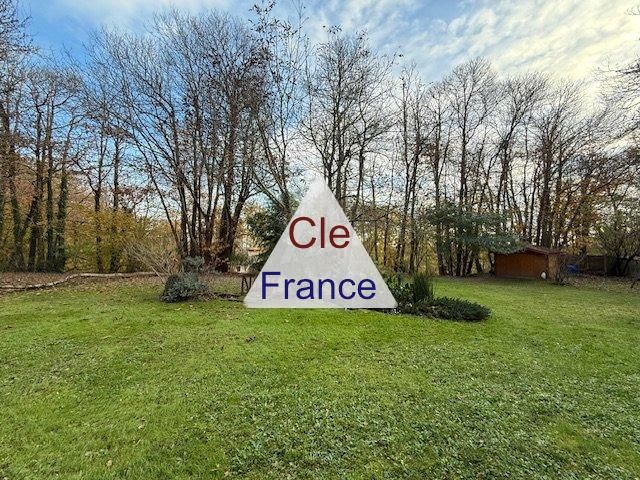 Property photo 2 of 12