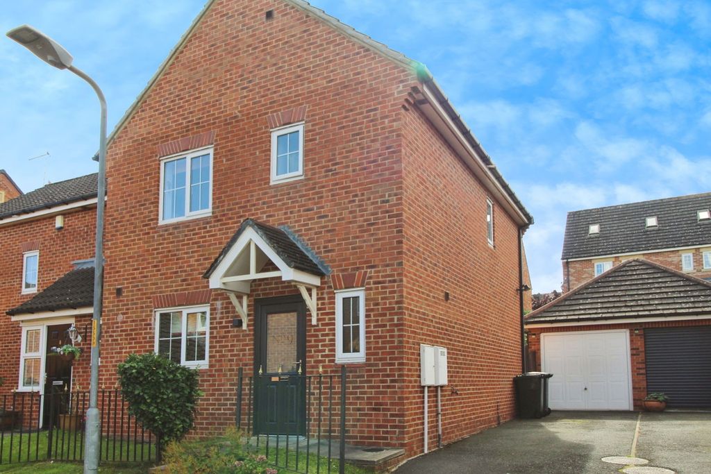 Property photo 1 of 20