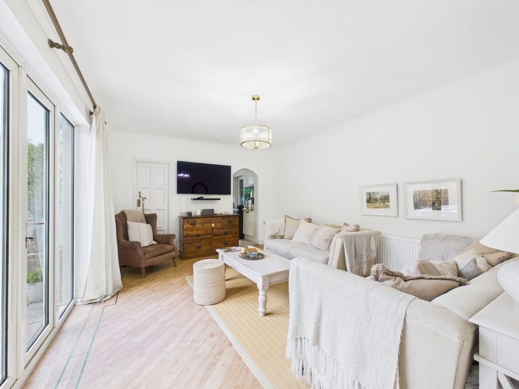 Property photo 2 of 18 Picture No. 08