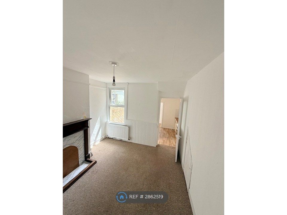 Property photo 3 of 12 Rear Dining Room