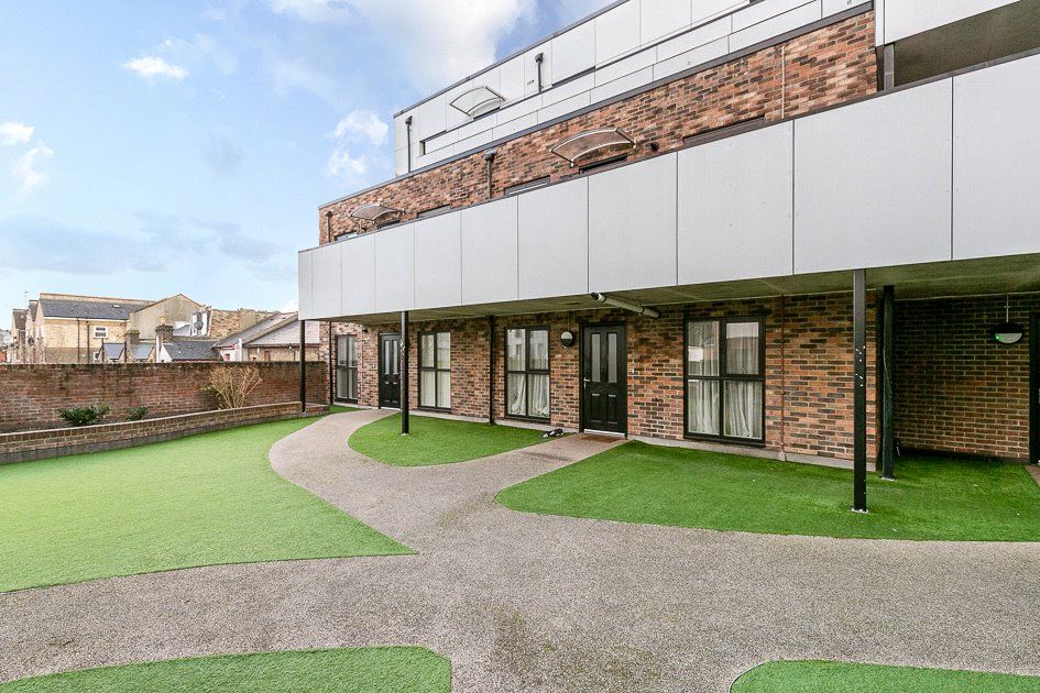 Property photo 1 of 11 Picture No. 10