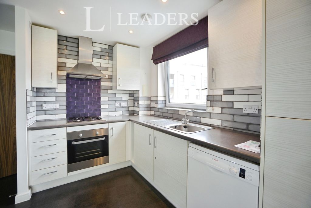 Property photo 3 of 12 Pbox-Img.Jpg
