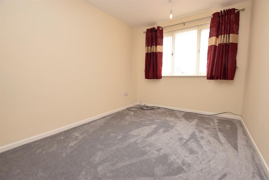 Property photo 2 of 7 3968612