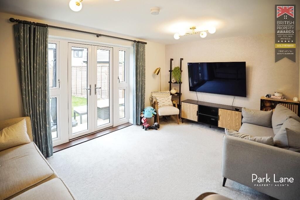 Property photo 3 of 22