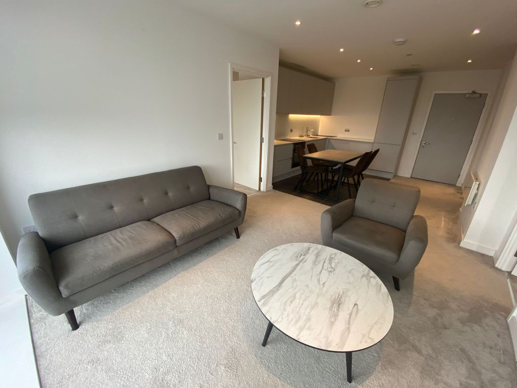 Property photo 3 of 11