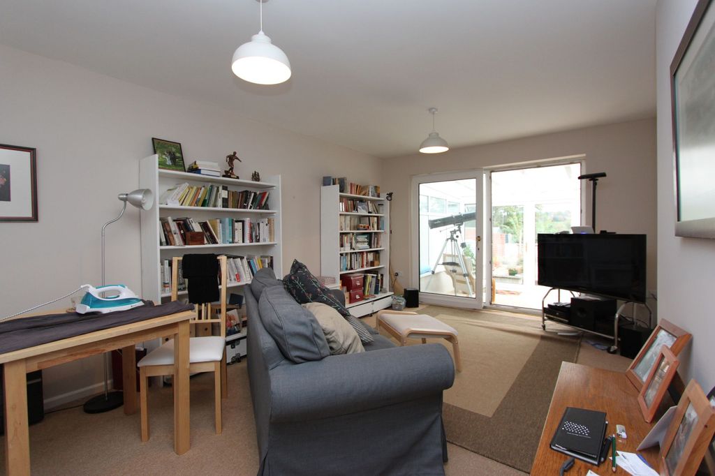 Property photo 3 of 15