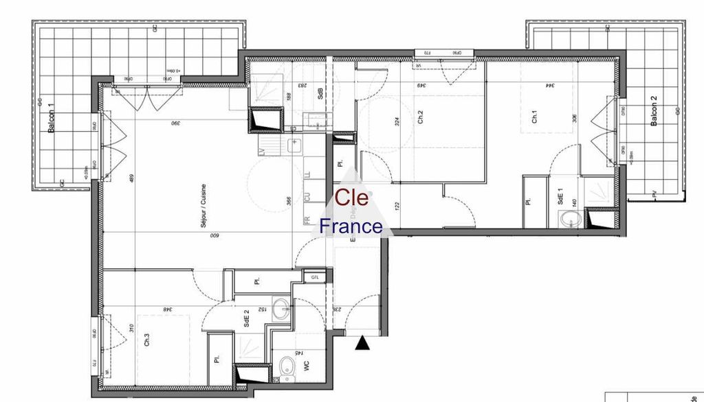 Property photo 3 of 11