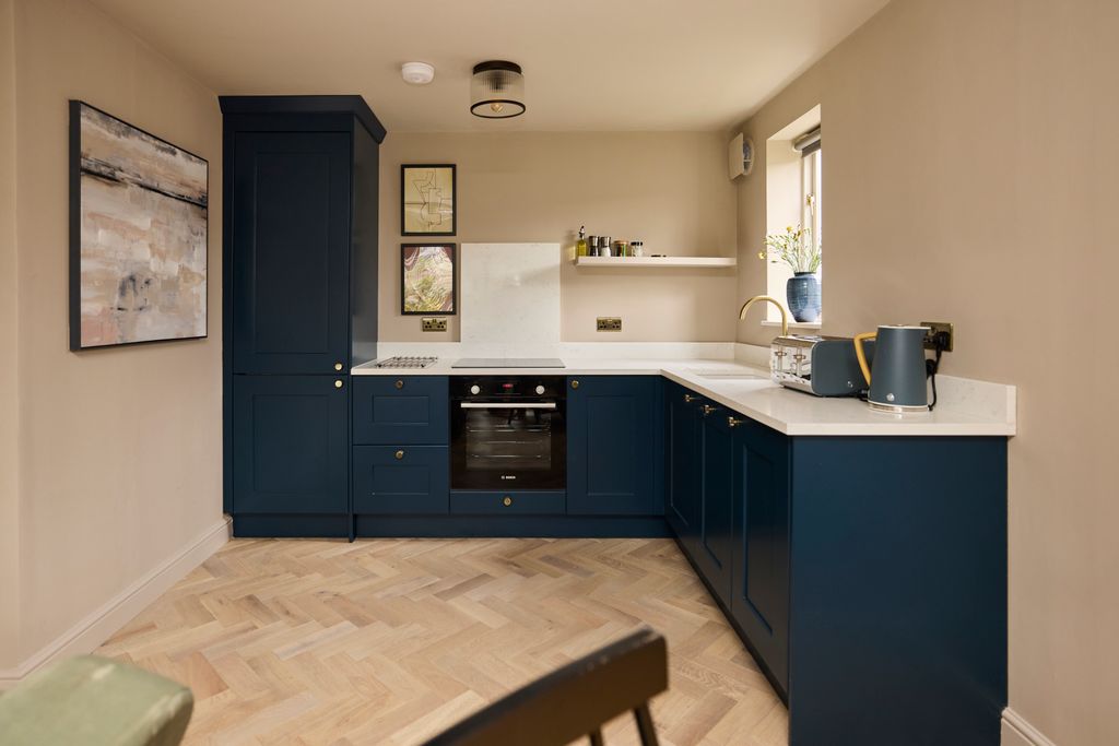 Property photo 2 of 7 Ln Apa Var 155_032