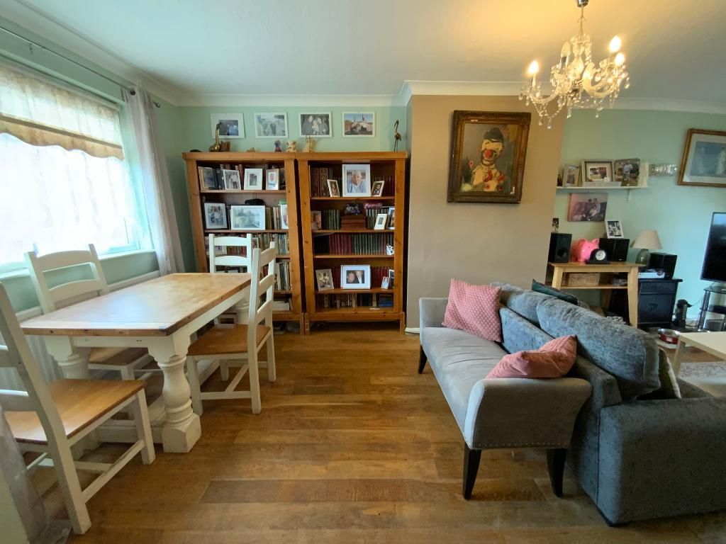 Property photo 2 of 21 Living Room 21'8 x 11'