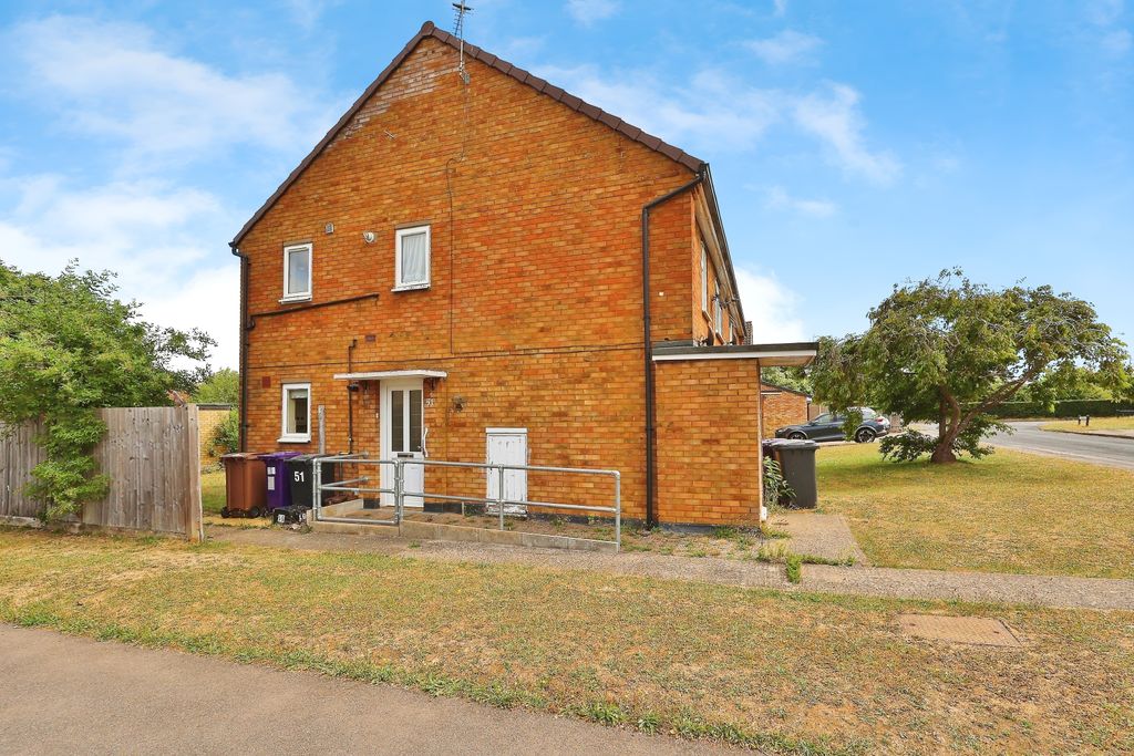 Property photo 1 of 27