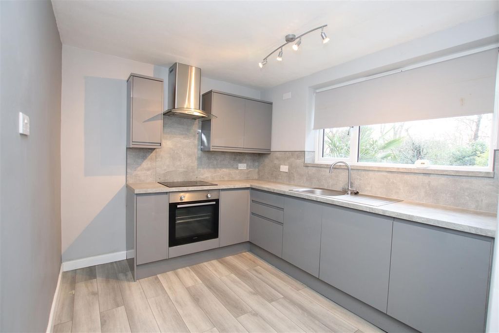 Property photo 3 of 11 Img_2587.Jpg