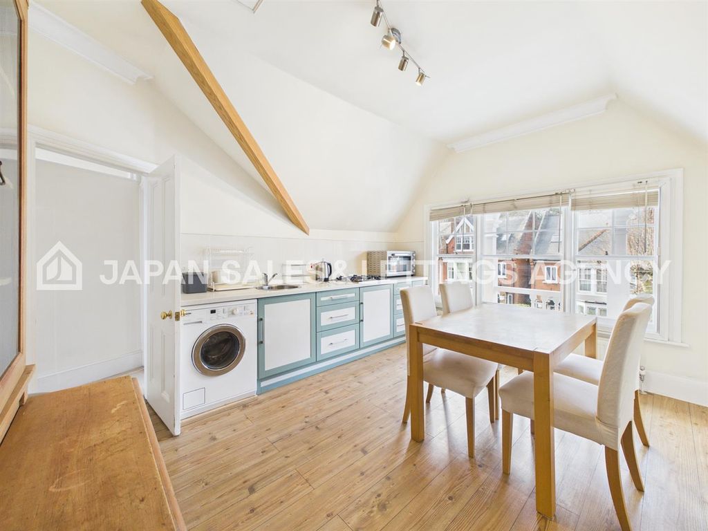 Property photo 1 of 6 Cam04401G0-Pr0109-Still005.Jpg