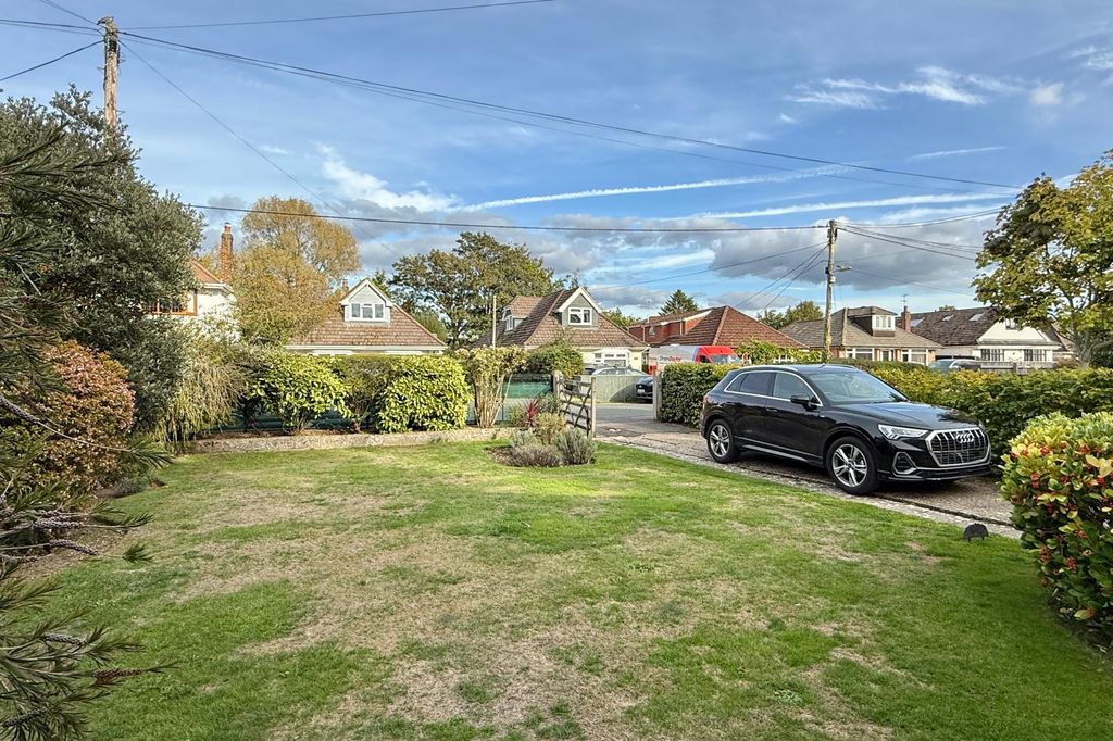 Property photo 2 of 14 Gallery