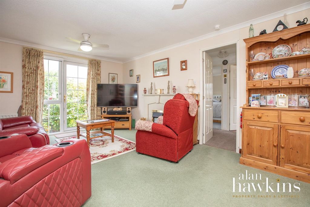 Property photo 3 of 18 3466-01.Jpg