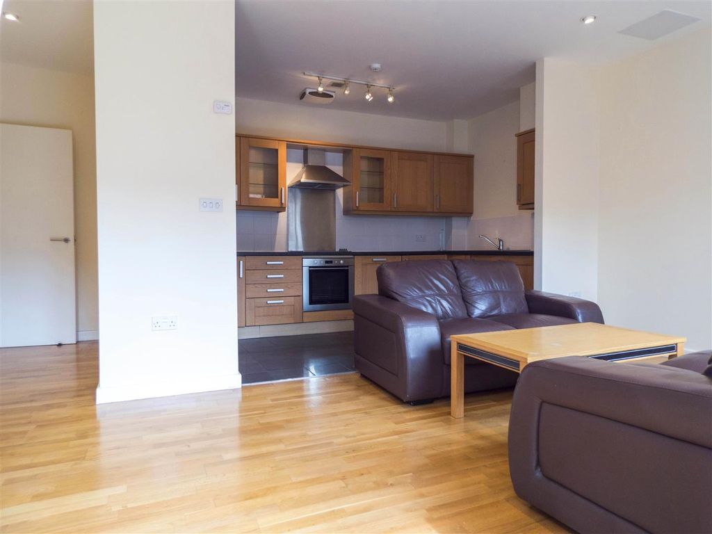 Property photo 2 of 5