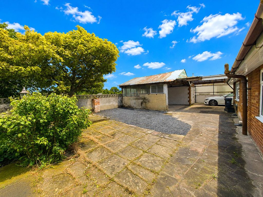 Property photo 3 of 24 Picture No. 03