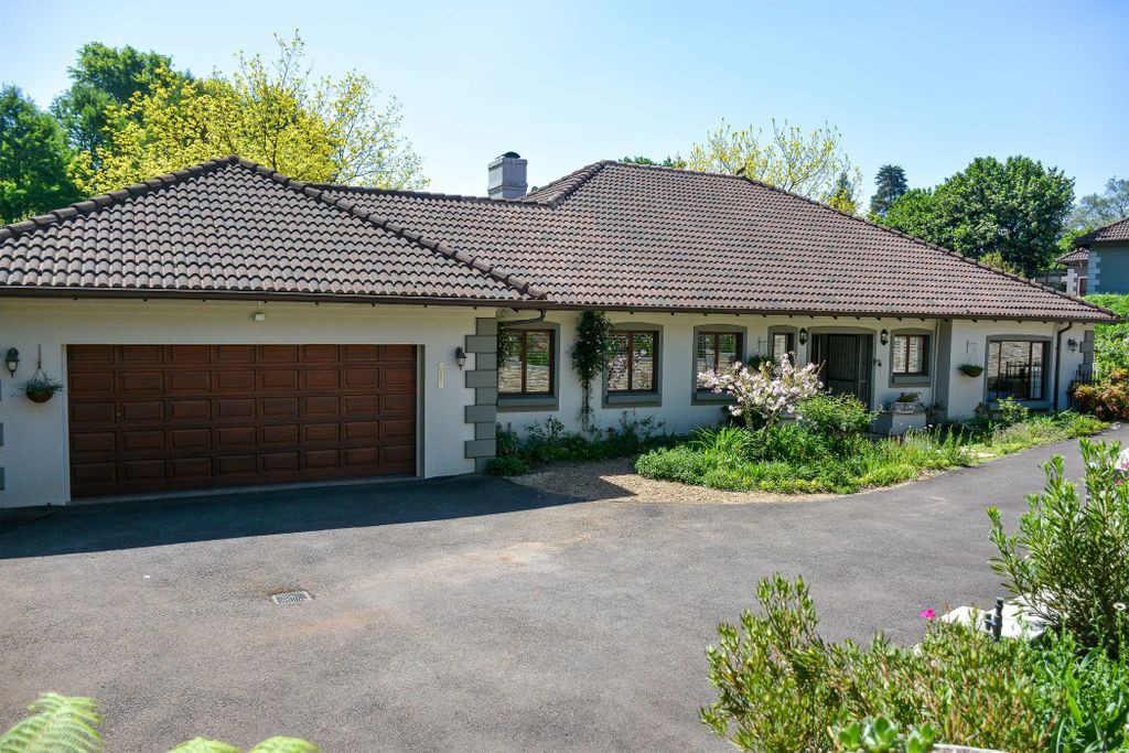 Property photo 3 of 39 1Pm1718012