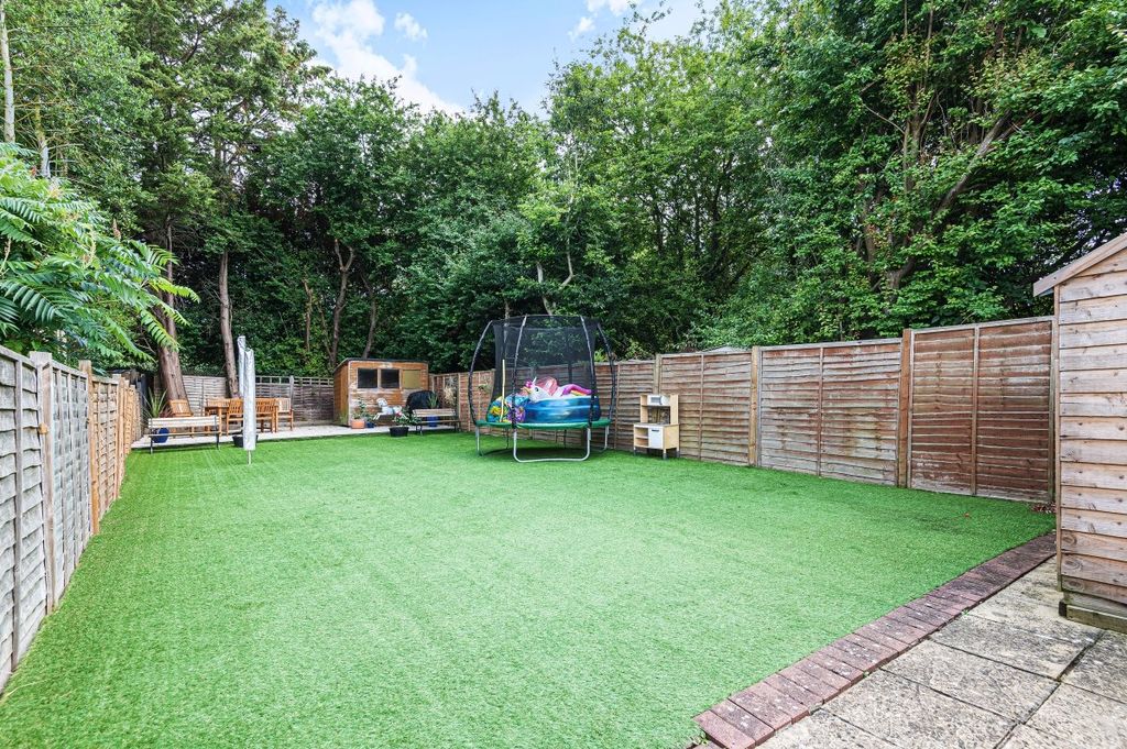 Property photo 3 of 8 Picture No. 05