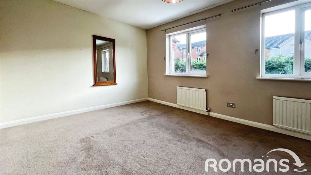 Property photo 3 of 11 Picture No. 02