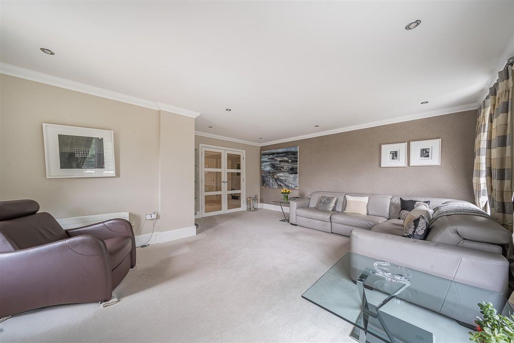 Property photo 3 of 14 1194968 (3).Jpg