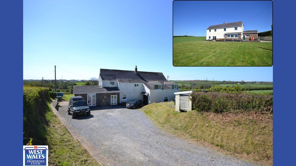 Property photo 1 of 28 Brambles Main Photo.Jpg
