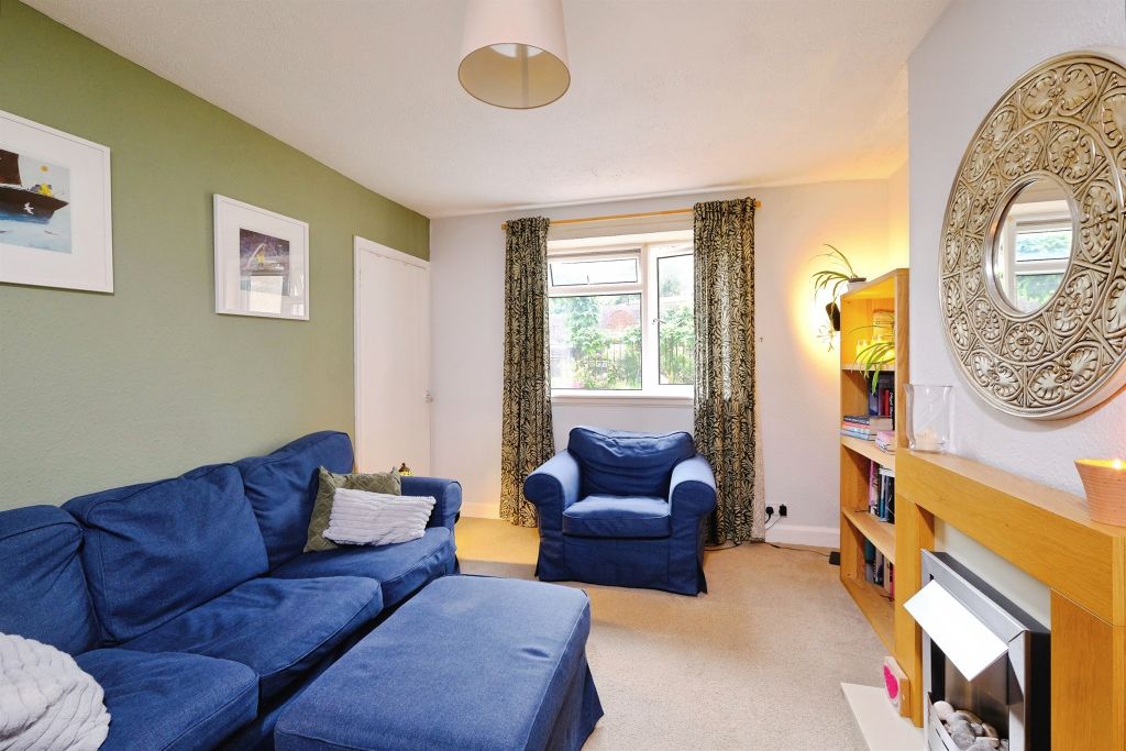 Property photo 2 of 18