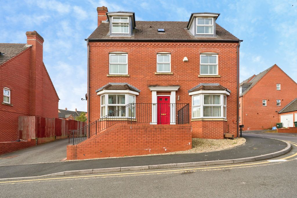 Property photo 1 of 26