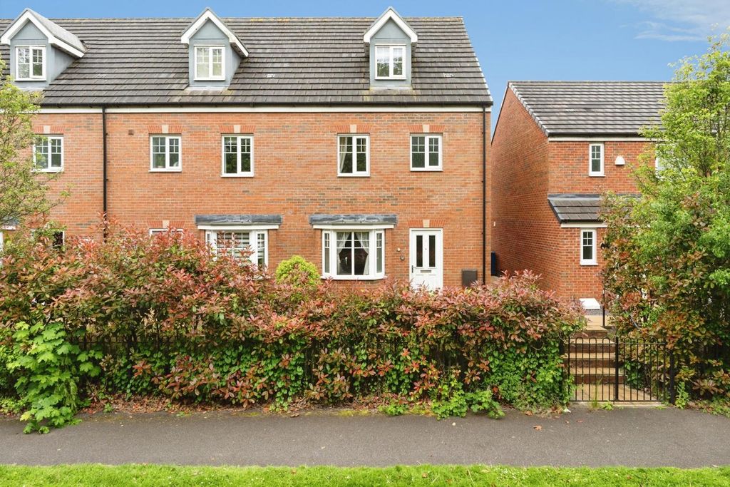 Property photo 1 of 19 Pbox-Img.Jpg
