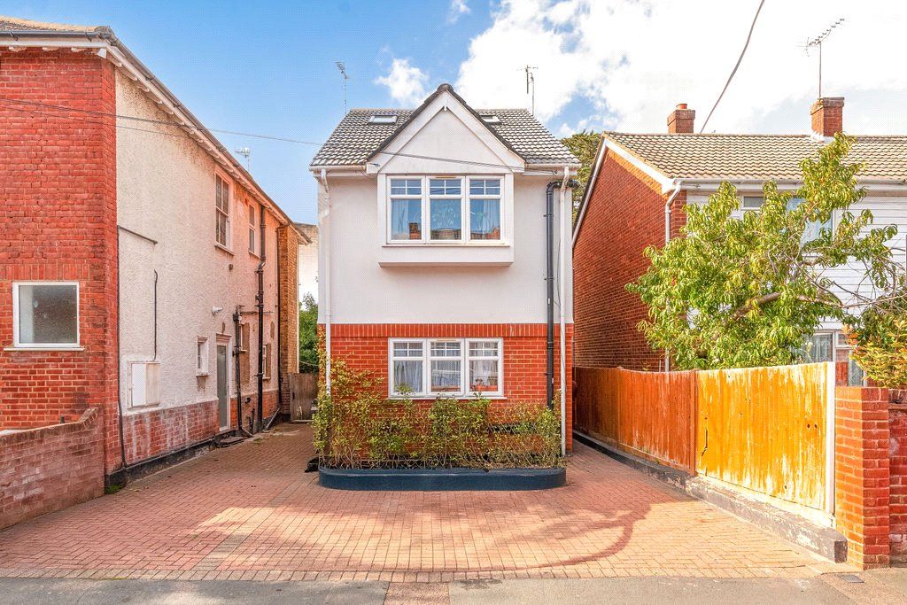 Property photo 1 of 22 Picture No. 10
