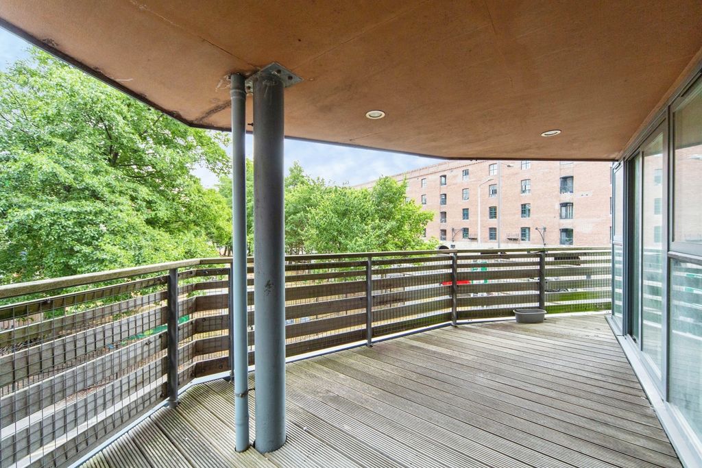 Property photo 2 of 20 Pbox-Img.Jpg