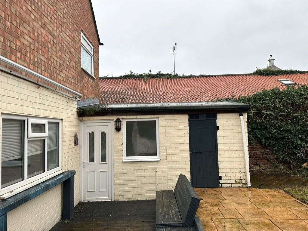 Property photo 3 of 15 Picture No. 06