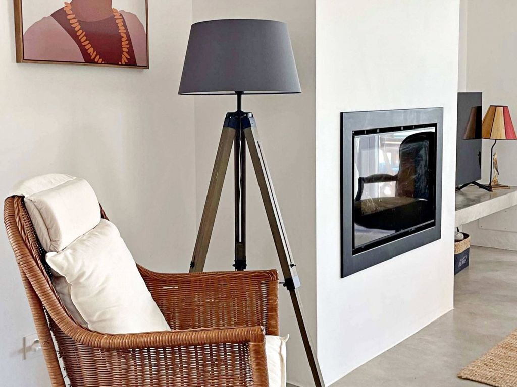 Property photo 2 of 15 Picture No. 04