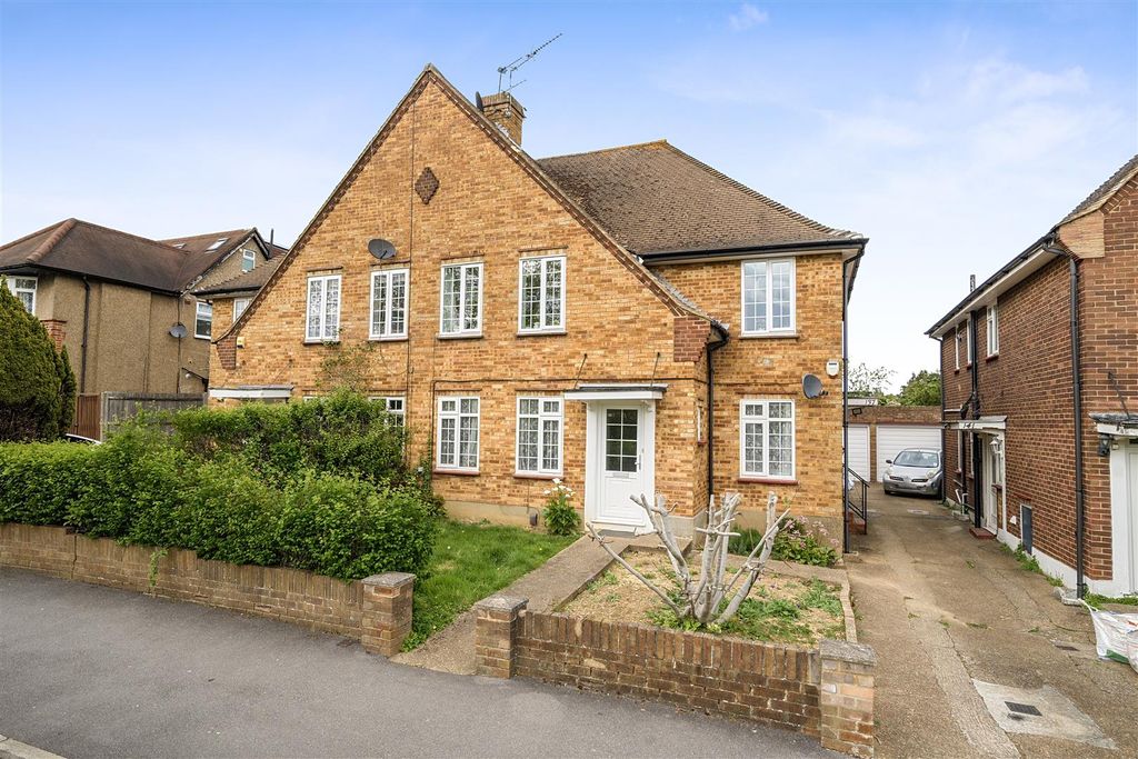 Additional image 19 of 2 bed maisonette for saleTolcarne Drive, Pinner HA5