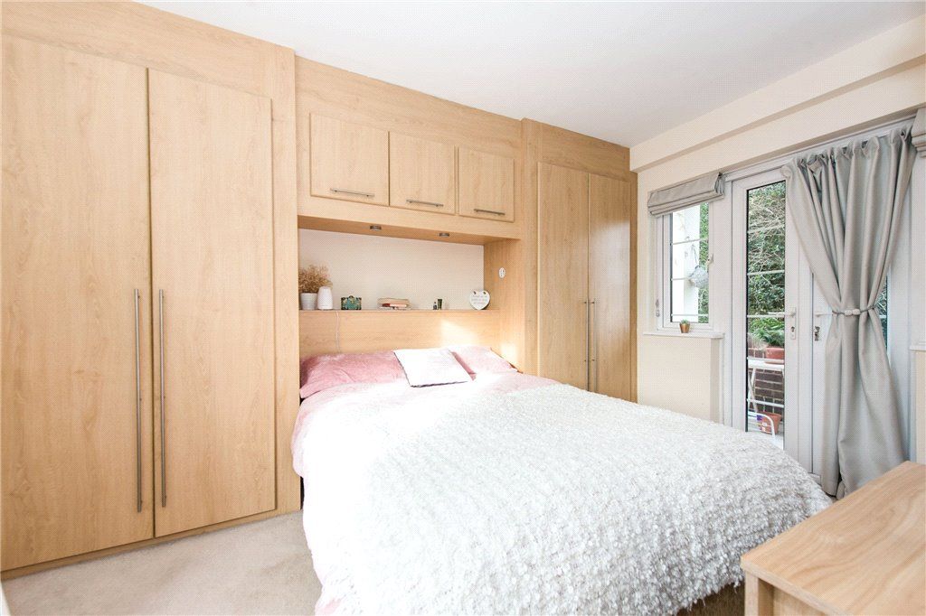 Property photo 3 of 7 Bedroom