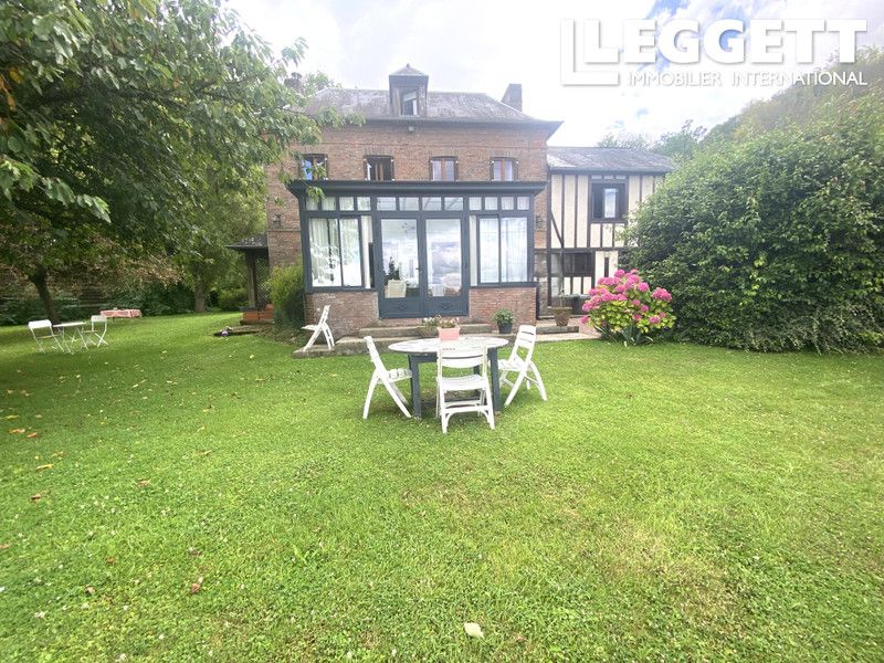 Property photo 1 of 10